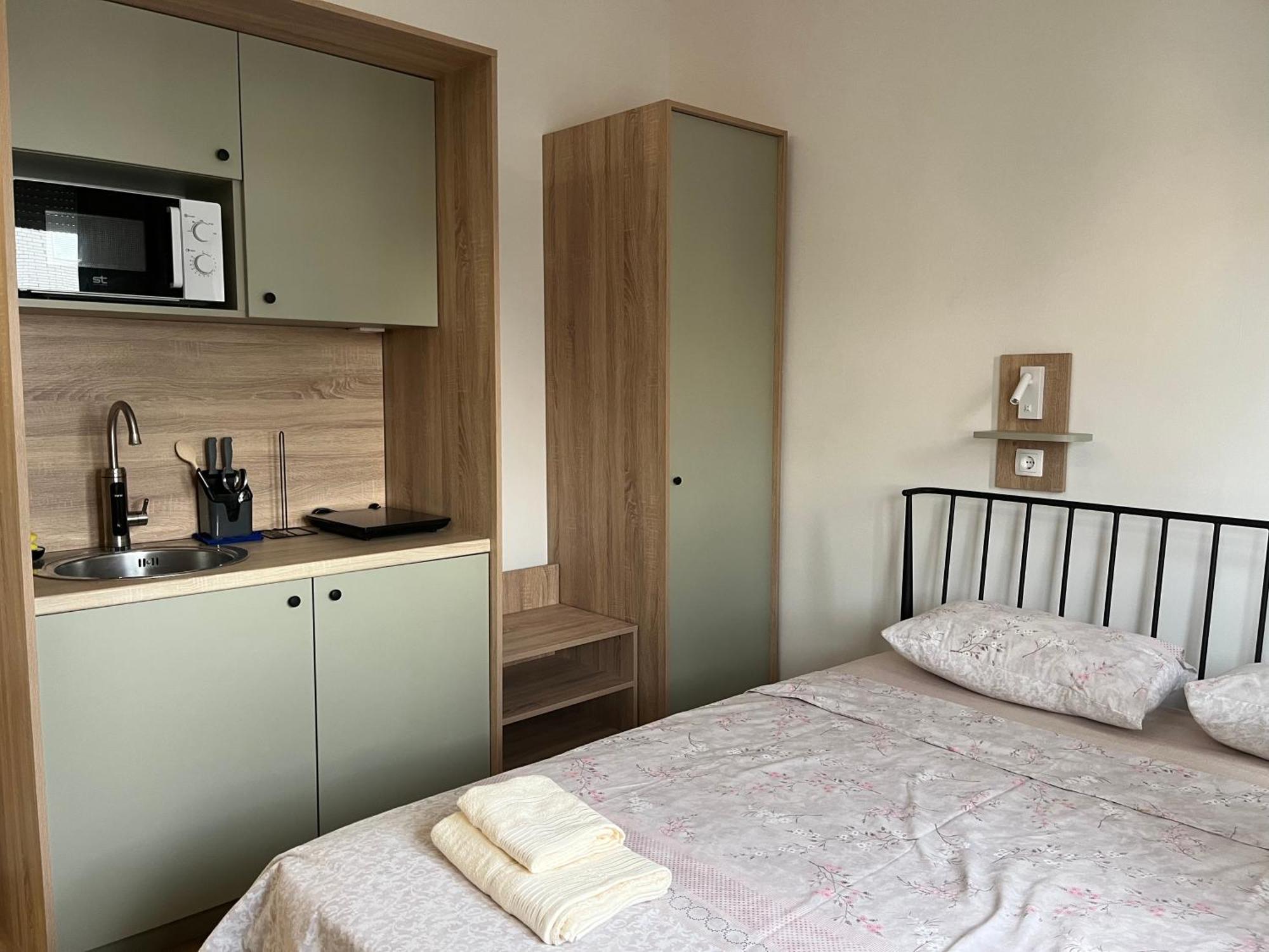Olive Centre Apartment Skopje Buitenkant foto